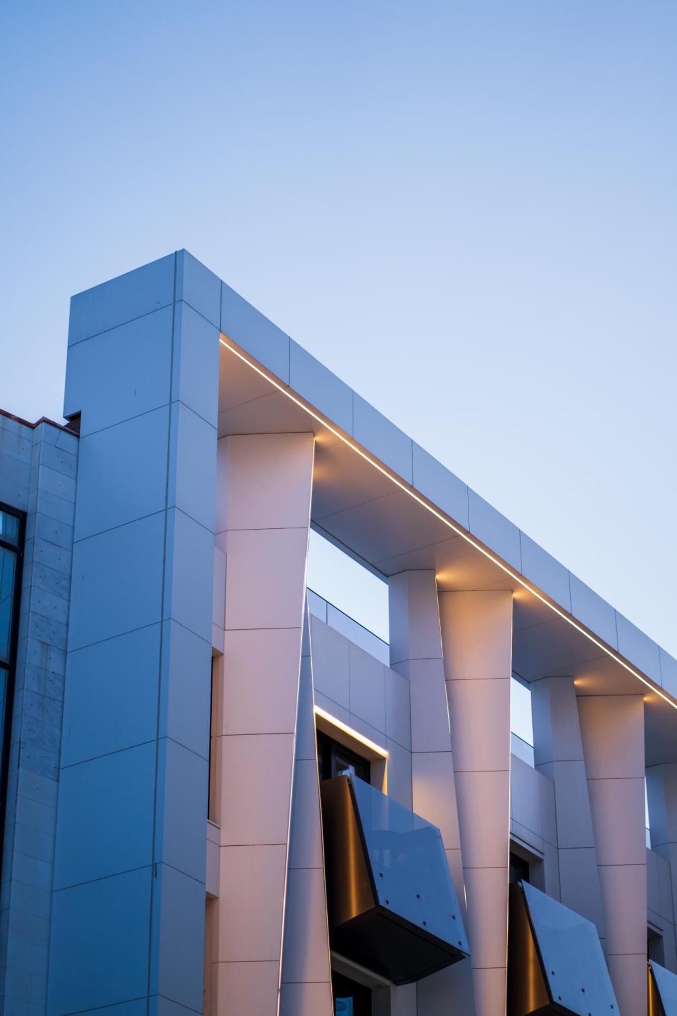 Raam Luxury Suites Larnaca Esterno foto